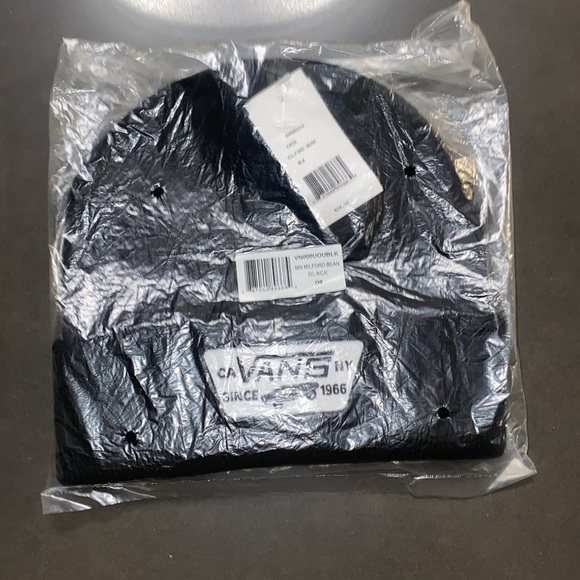 NWT Vans Milford Beanie - Picture 5 of 10